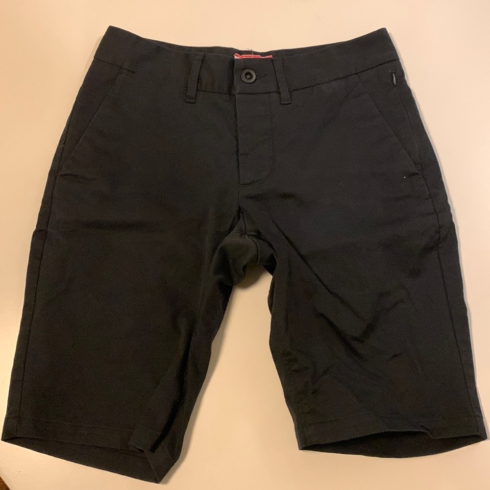 Giro messenger shorts